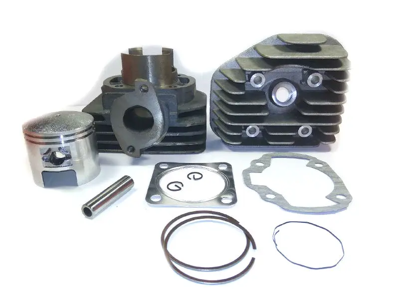 Цилиндр в сборе с головкой на скутер Suzuki  Address,.Sepia  80cc   d47