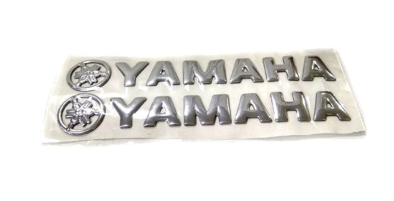 Наклейка на скутер Yamaha силіконова (к-т 2 штуки) 