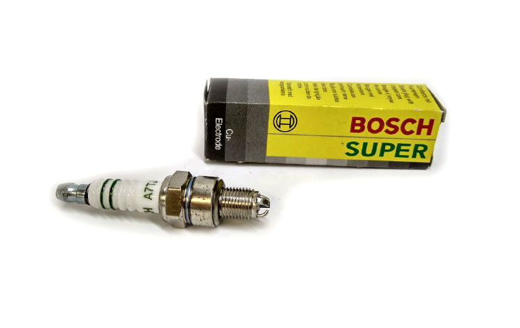 Свічка на скутер Bosch A7TJC 4T 3-х контактна (M10 * 1,00 12,7mm)